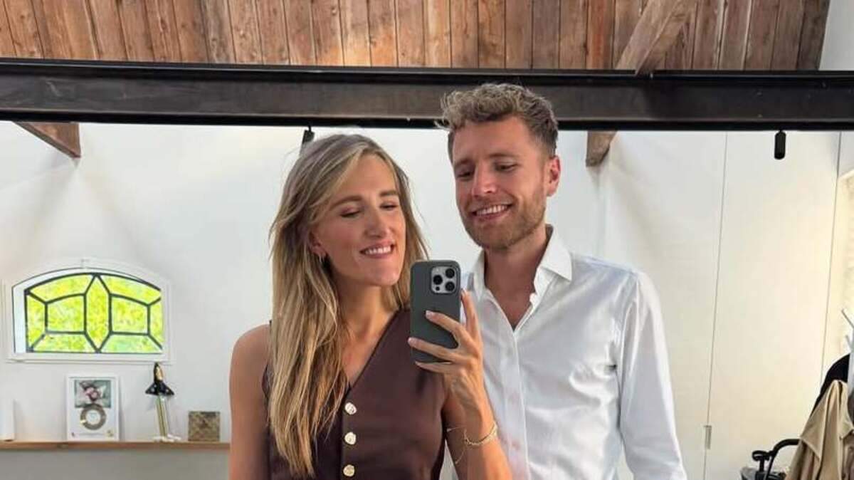 Suzan Stortelder deelt foto’s van groeiende buik en voltooide babykamer