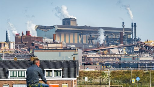 Staat wil 2 miljard steken in verduurzaming Tata Steel