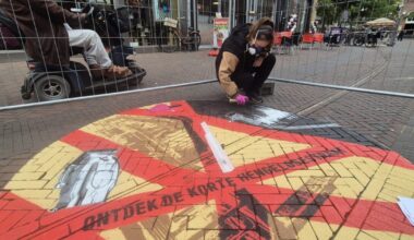 Nieuwe Enschedese vloerschilderingen zijn de eerste stap naar een mooiere Korte Hengelosestraat