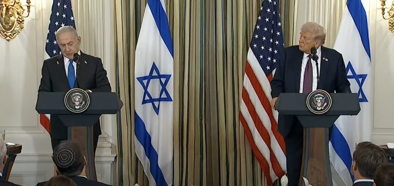 Trump dag 253: Trump voert 100% importheffing in op buitenlandse films, blaast steenkolenindustrie nieuw leven in, presenteert plan voor Gaza, wil financiering daklozenhulp halveren, laagste aantal vervolgingen drugszaken in decennia