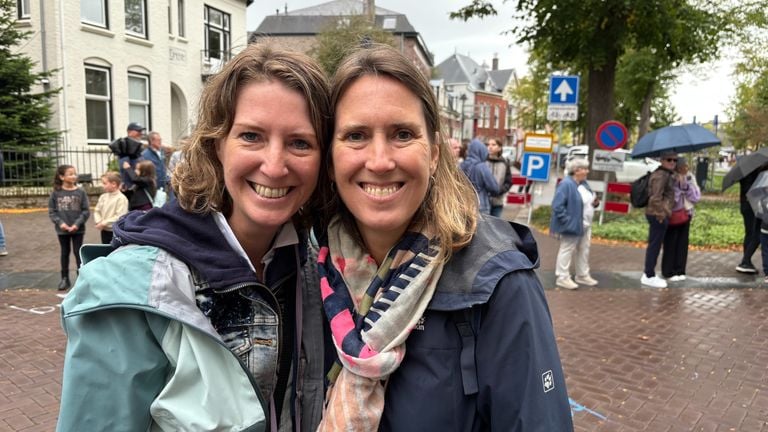 Links Eveline Langemeijer, rechts Nicole Vermeulen (Imke van de Laar).