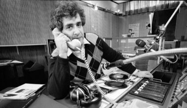 Frits Spits presenteerde de Avondspits in 1983 (foto: ANP).