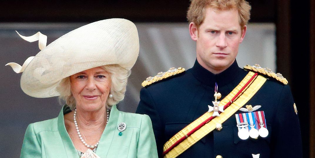 Koningin Camilla tegen verzoening koning Charles met prins Harry