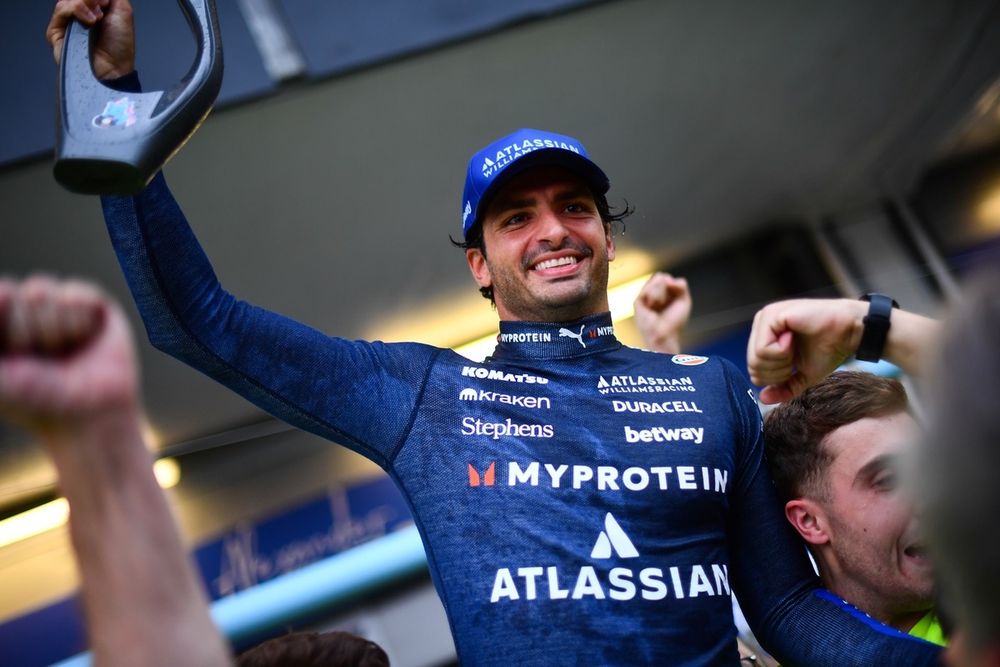 Carlos Sainz was een van de sensaties in Baku met zijn eerste Williams-podium.