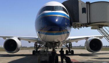 'Chinese vliegmaatschappijen spekken staatskas Rusland met vluchten naar Europa'