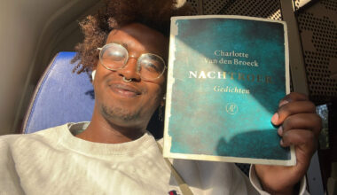 Nachtroer in de Club Lees-app