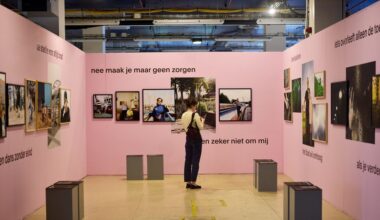 Kritisch terugblikken op het World Press Photo archief van de afgelopen zeventig jaar