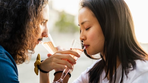 'Het is niet meer swipen, chatten, afspreken'