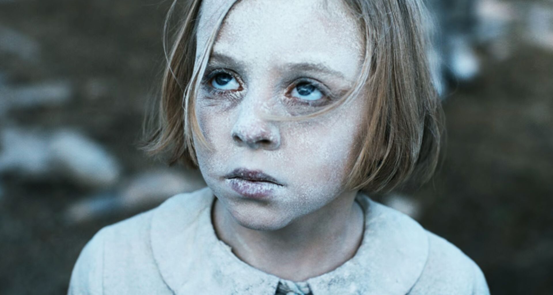 Netflix blaast kijkers omver met aangrijpende WOII-parel: 'Heb ademloos zitten kijken' | Netflix Nieuws