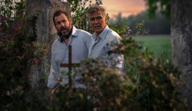 George Clooney en Adam Sandler reizen door hun verleden in de trailer van 'Jay Kelly'