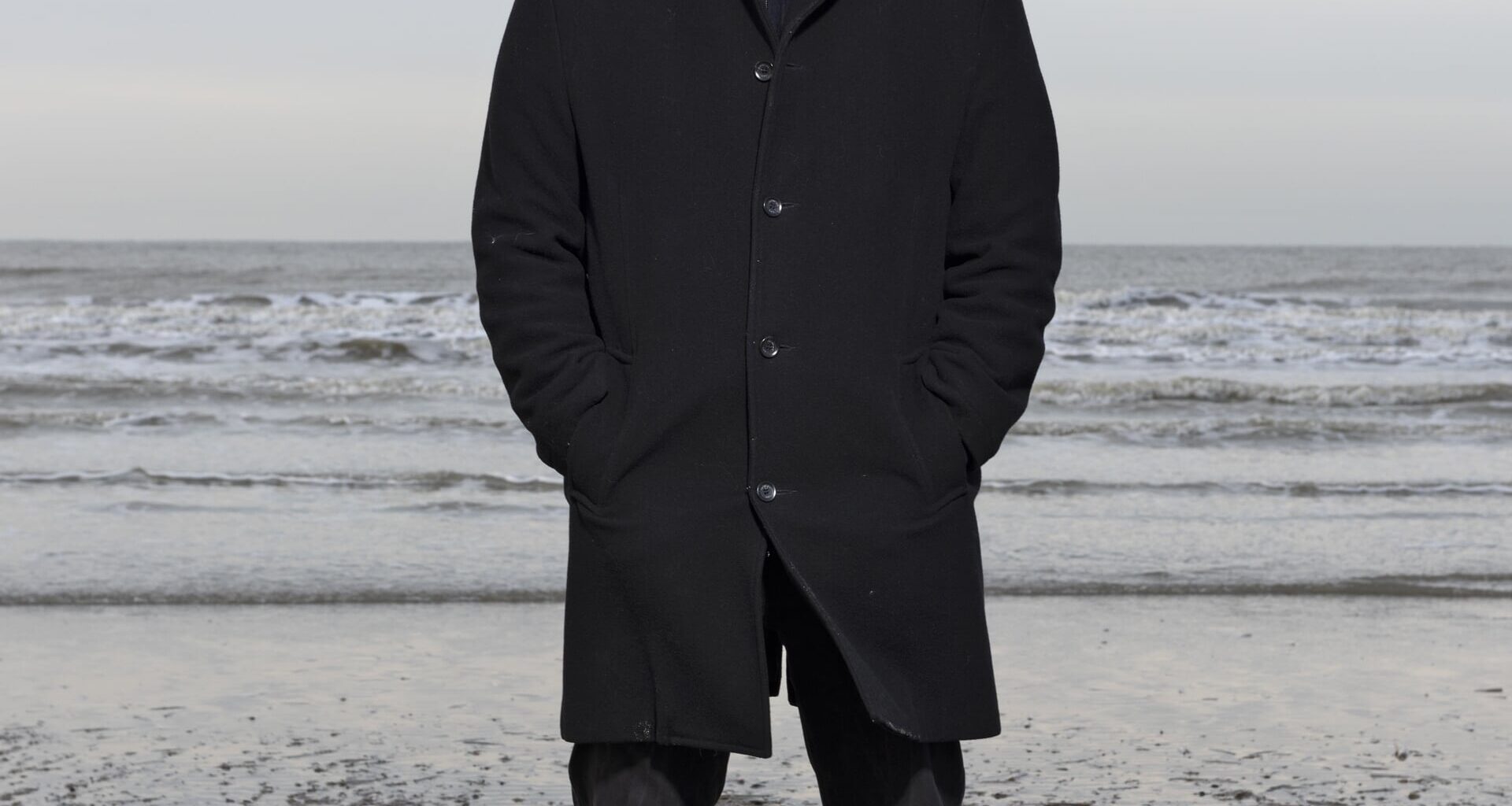 Aftrap literair seizoen Boekensteun: Spanning op ‘De Wadden’ met Mathijs Deen