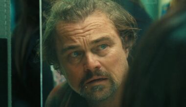 DiCaprio overtreft als paranoïde stoner al zijn films, zelfs Titanic
