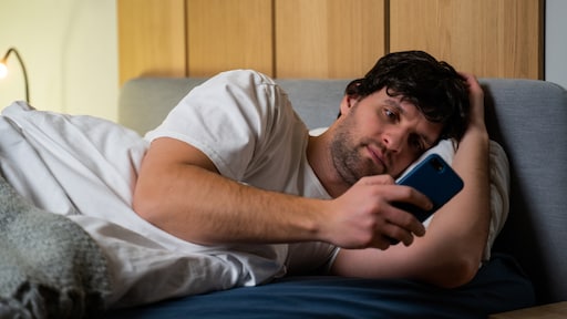 Kansloos na één spelfout: de keiharde werkelijkheid voor mannen op datingapps