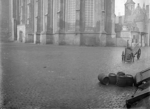 Afbeelding #010 voor het verhaal Over de geschiedenis van Middelburgse urinoirs