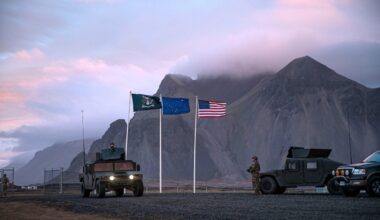 Deze nieuwe oorlogsfilm legt Netflix volgende maand volledig plat