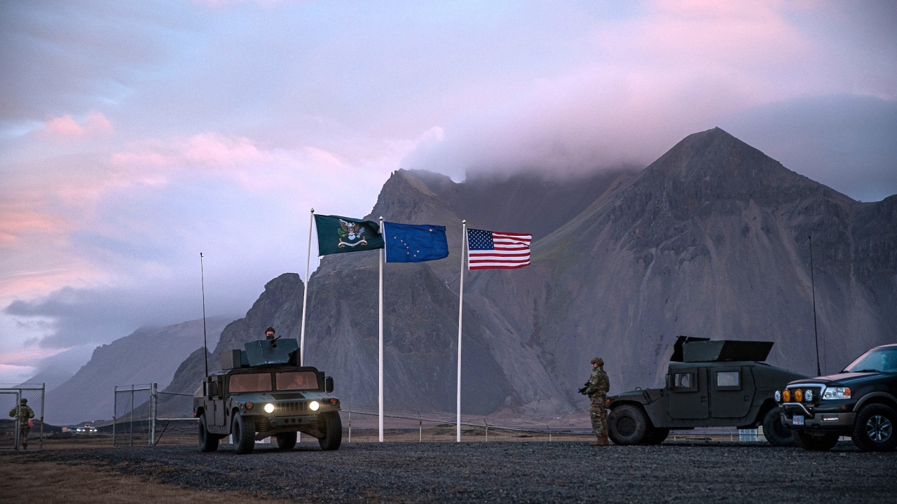 Deze nieuwe oorlogsfilm legt Netflix volgende maand volledig plat