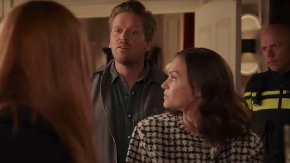 nieuwe trailer hint op kus, conflict en comeback