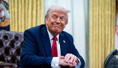 Trump stelt gerust: “Doodstraf alleen bedoeld voor echte criminelen, zoals democraten en journalisten”