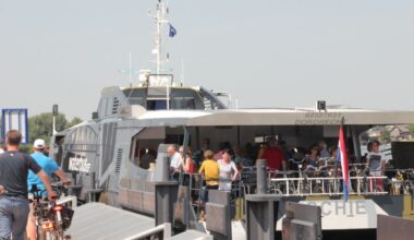 Waterbus gered met schrappen van twee lijnen