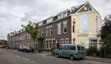 Een van de oudste (en meest geliefde) muurschilderingen van Utrecht is gerenoveerd