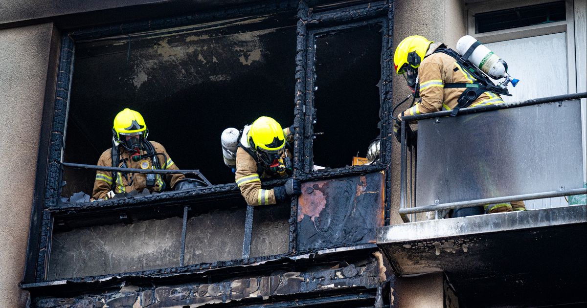 Brandweer waarschuwt voor gebruik elektrische fietsen en scooters: 'Het glas vloog overal naartoe'