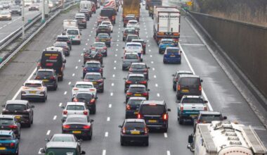 Heb je een auto? Dan ga je daar vanaf volgend jaar meer voor betalen