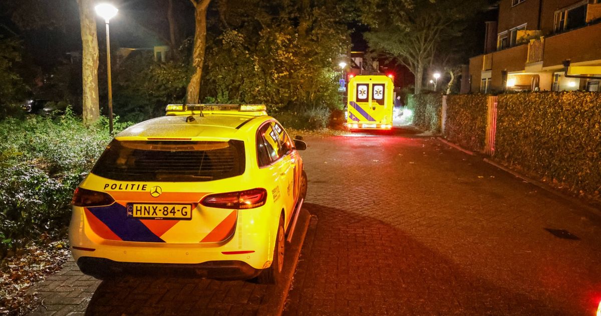 Persoon zwaargewond bij steekpartij Godekenheerd in Stad - RTV Noord
