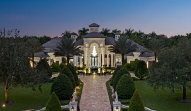 Extravagante Rick Ross wil $ 6,5 miljoen voor mansion in Florida