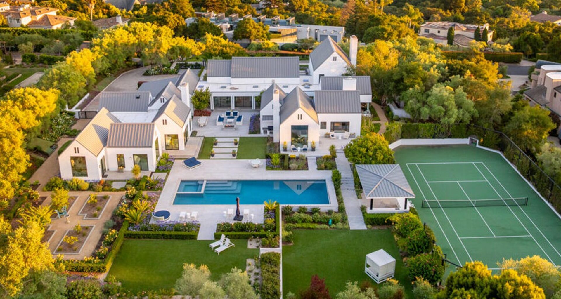 Buurman van Kendall Jenner worden? Dat kan met deze luxe villa