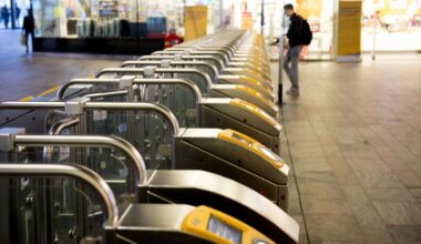 Hogere boetes en gerichtere controles voor zwartrijden in ov