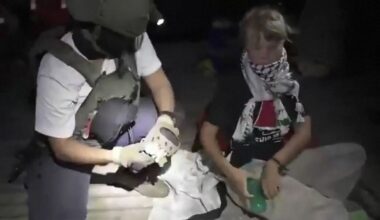 Nederlandse boot Gaza-vloot onderschept door Israël, opvarenden aangehouden