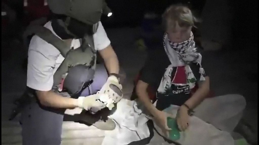 Nederlandse boot Gaza-vloot onderschept door Israël, opvarenden aangehouden