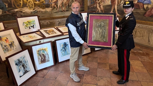 21 nepwerken in beslag genomen bij Salvador Dalí-tentoonstelling Italië