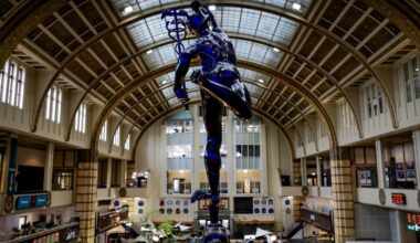 AEX sluit op recordstand: 'Het is tech-tech-tech' - NOS