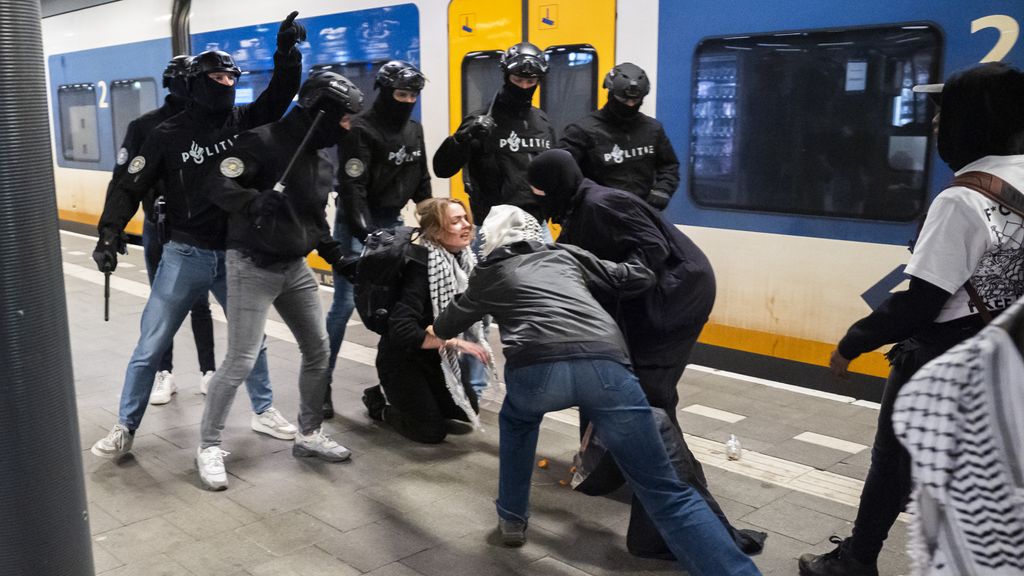 Meer dan 200 pro-Palestijnse betogers opgepakt op en rond station Den Haag
