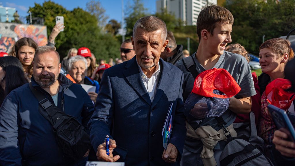 Tsjechen naar de stembus: ‘Trumpist’ Babis aan kop