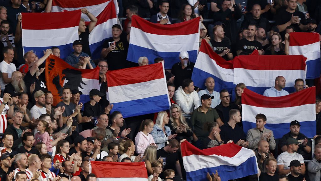 Cambuur vraagt fans Nederlandse vlaggen thuis te laten: 'Houd politiek buiten stadion'
