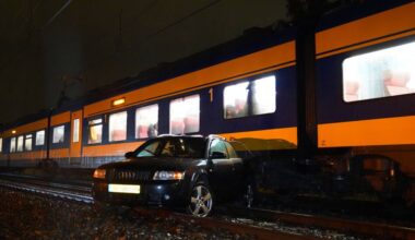 Trein botst op auto bij Boxtel, bestuurder onder invloed