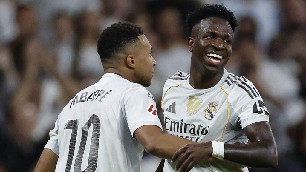 Real Madrid lost Barcelona af als koploper in La Liga na zege op Villarreal