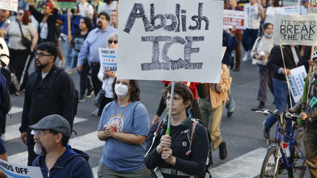 Trump stuurt Nationale Garde naar Chicago, rechter blokkeert inzet in Portland