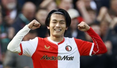 Eredivisietopscorer Ueda schiet koploper Feyenoord laat langs Utrecht