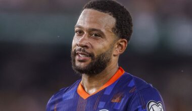 Paspoort Depay gestolen, Oranje-topscorer sluit later aan bij selectie