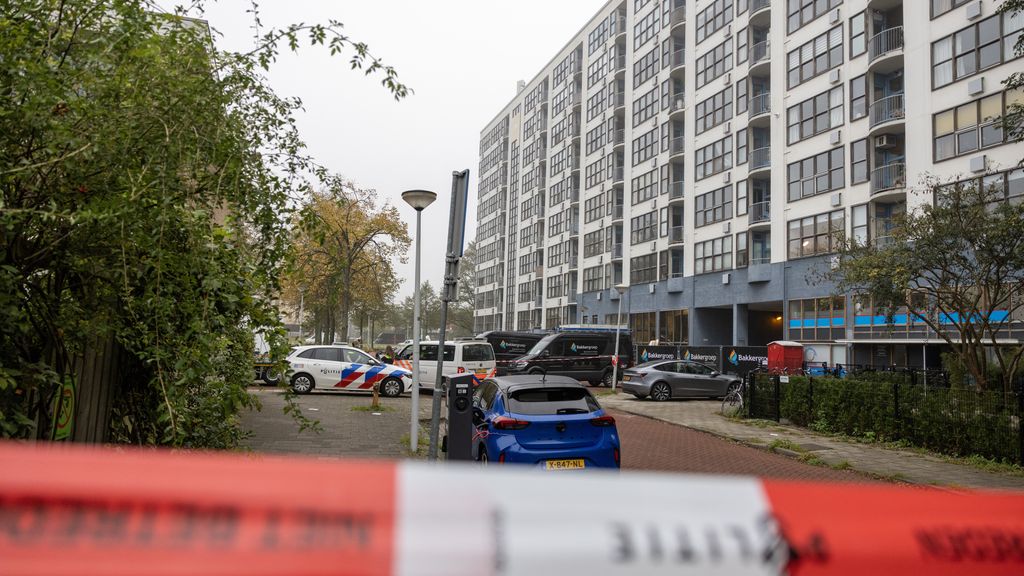 Alle appartementen in flat Amsterdam onbewoonbaar na fatale brand