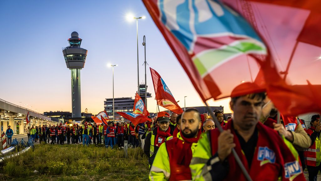 Oud-minister De Geus wordt bemiddelaar cao-conflict grondpersoneel KLM