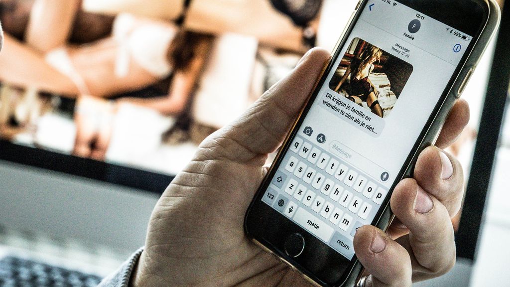 Man (23) aangehouden voor afpersen van vrouwen met naaktbeelden