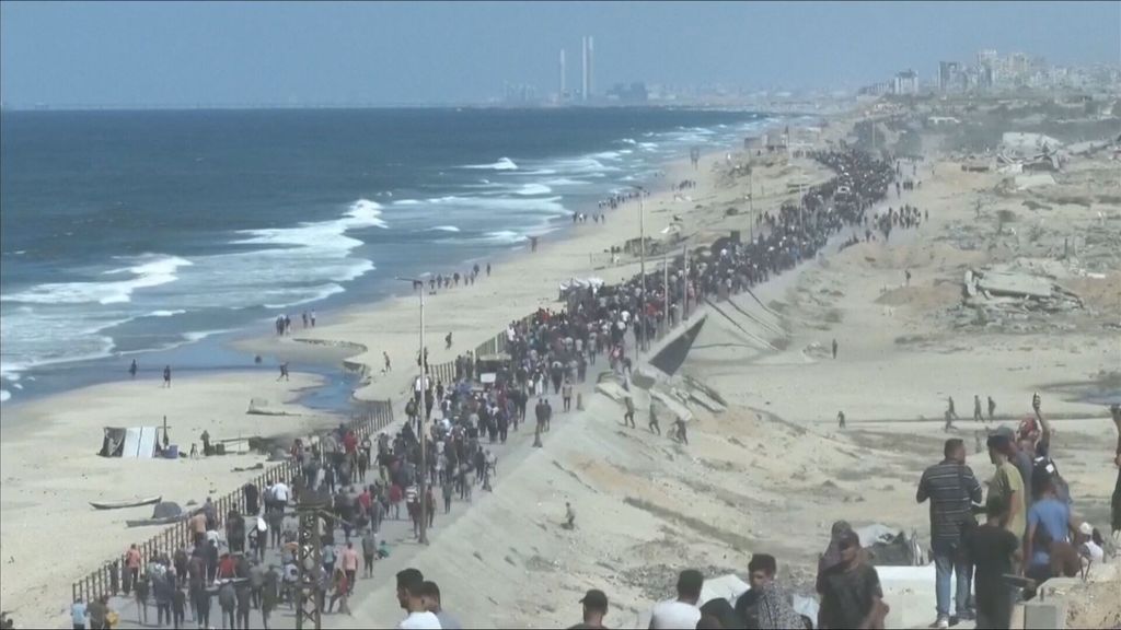 Staakt-het-vuren in Gaza ingegaan, Palestijnen trekken naar huis