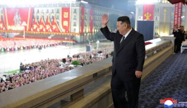 nieuwe wapens en internationale gasten