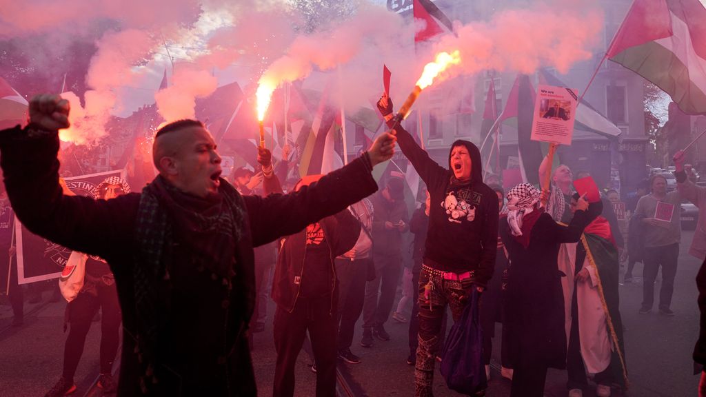 Pro-Palestijnse protestmars rondom WK-kwalificatieduel Israël in Noorwegen