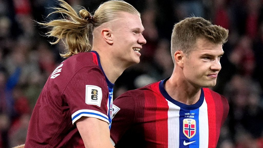 Haaland leidt Noorwegen met hattrick naar 5-0 zege op Israël, WK-deelname dichtbij