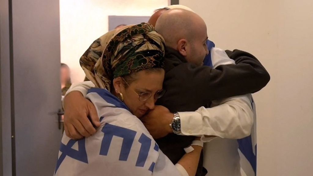 Alle nog levende gijzelaars terug in Israël, merendeel Palestijnen naar Gaza